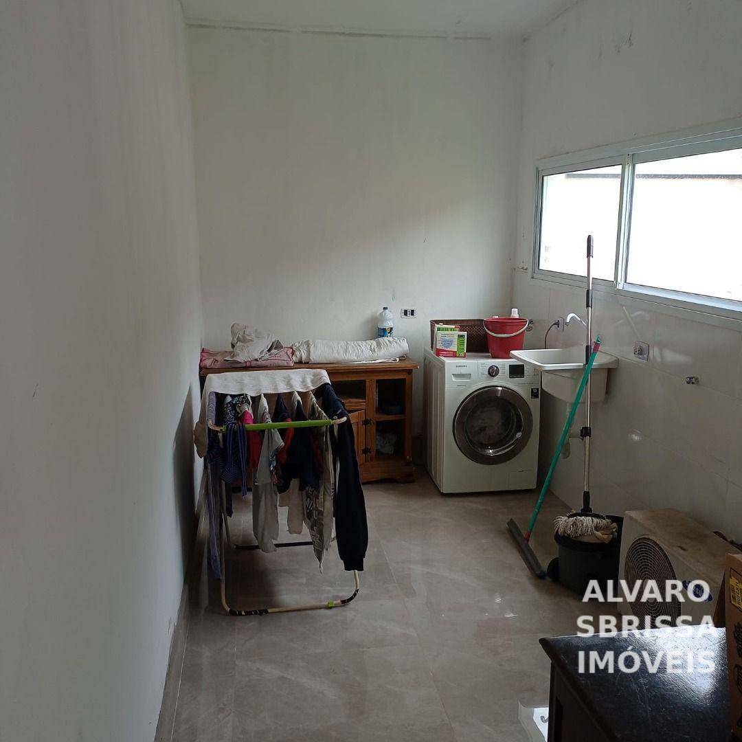 Casa de Condomínio à venda com 3 quartos, 238m² - Foto 12