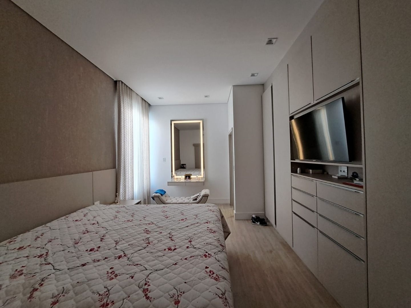 Casa de Condomínio à venda com 3 quartos, 300m² - Foto 11