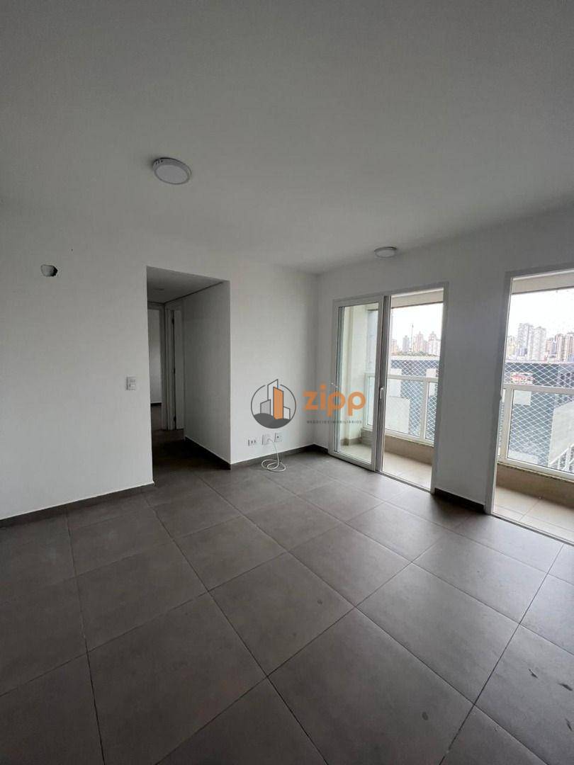 Apartamento para alugar com 2 quartos, 40m² - Foto 30