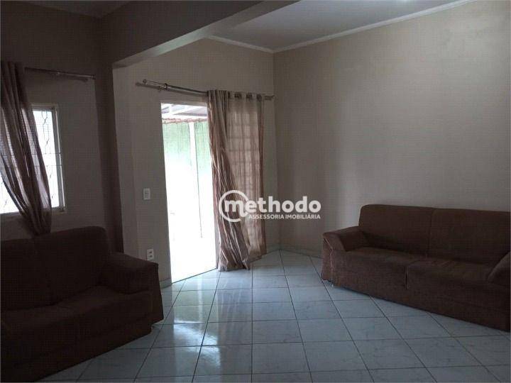 Casa à venda com 5 quartos, 200m² - Foto 10