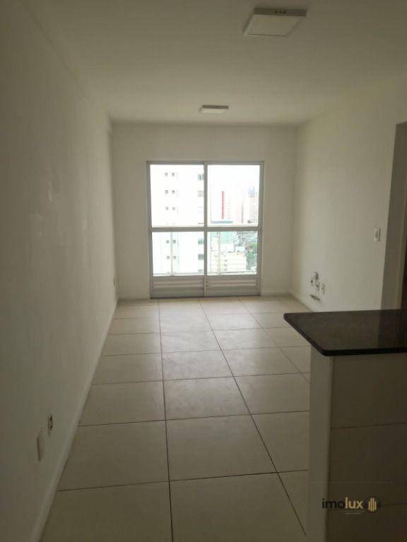 Apartamento para alugar com 1 quarto, 47m² - Foto 7