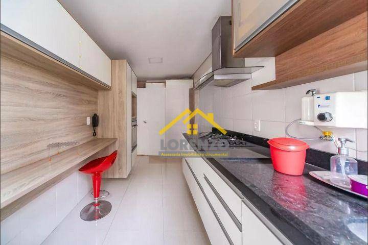 Apartamento à venda com 3 quartos, 135m² - Foto 14