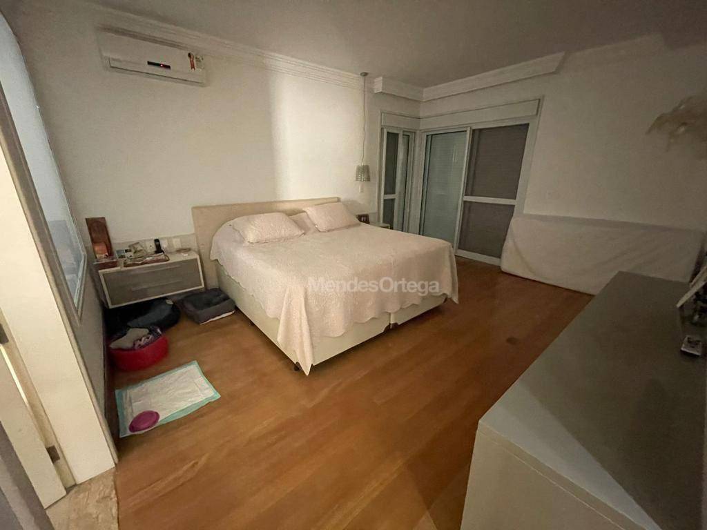 Casa de Condomínio para alugar com 3 quartos, 400m² - Foto 16