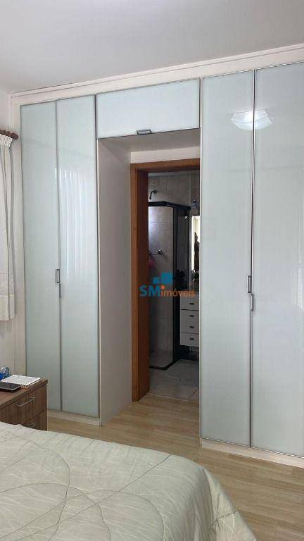 Apartamento à venda com 3 quartos, 130m² - Foto 17