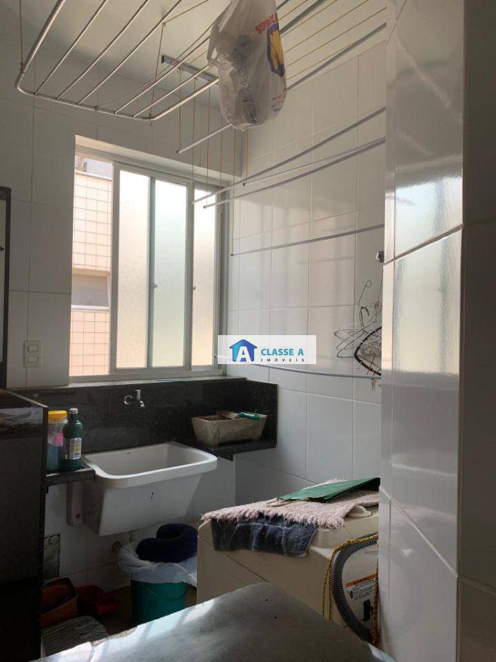 Apartamento à venda com 3 quartos, 167m² - Foto 12