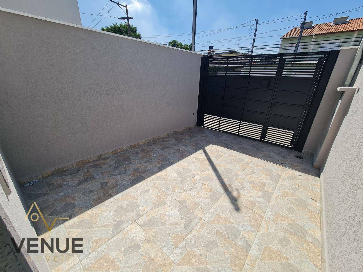 Sobrado à venda com 2 quartos, 64m² - Foto 2