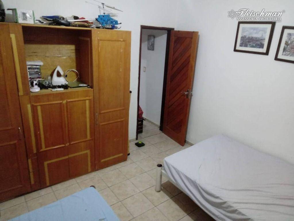 Casa à venda com 5 quartos, 140m² - Foto 22