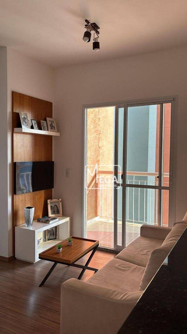 Apartamento à venda com 3 quartos, 62m² - Foto 1