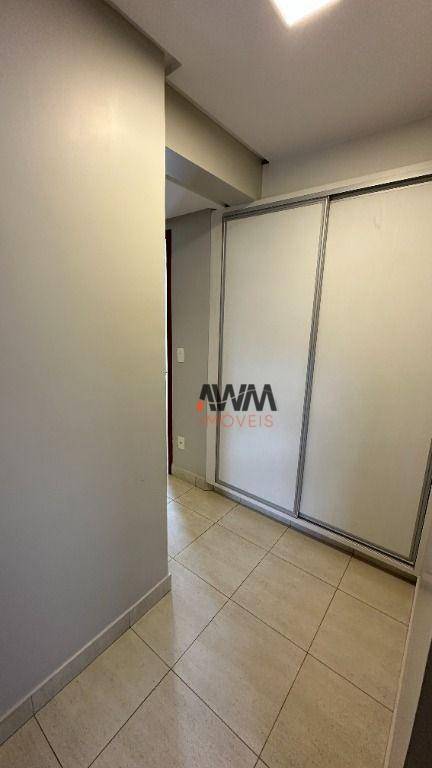 Apartamento para alugar com 3 quartos, 120m² - Foto 25