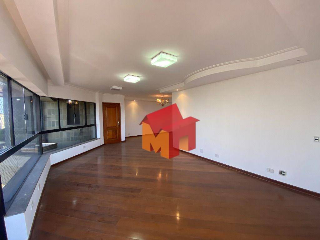 Apartamento à venda com 3 quartos, 210m² - Foto 5