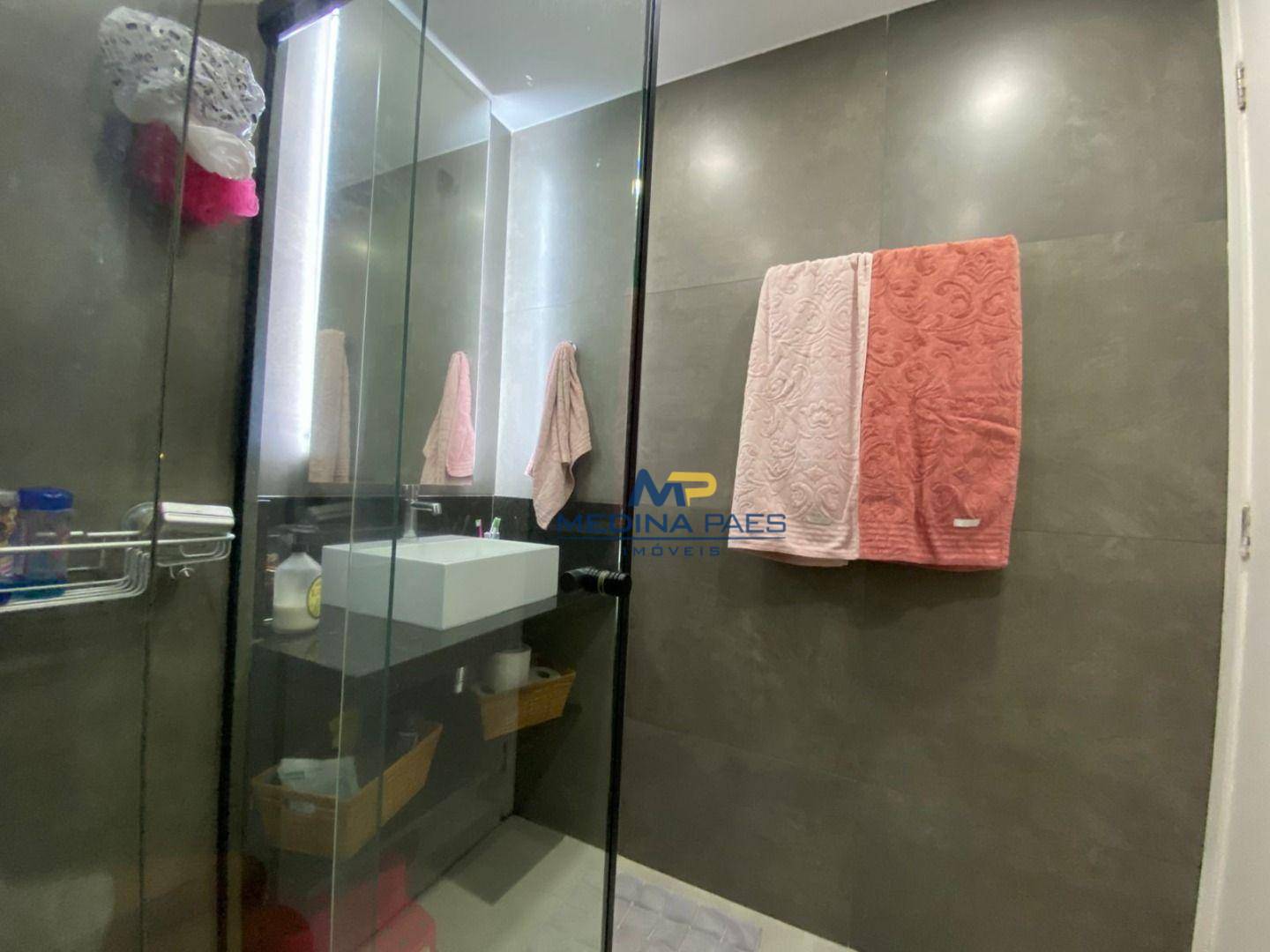 Apartamento à venda com 2 quartos, 60m² - Foto 18