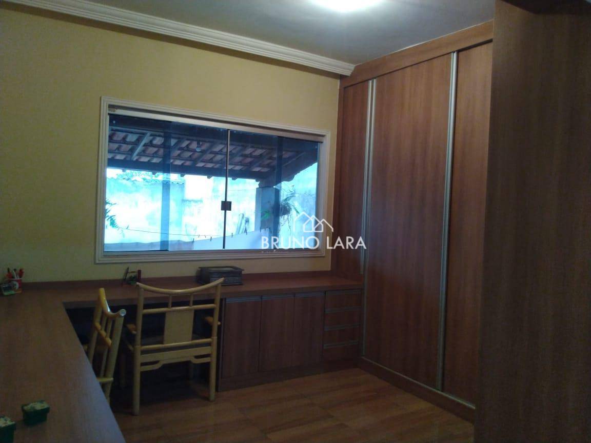 Casa à venda com 3 quartos, 220m² - Foto 22