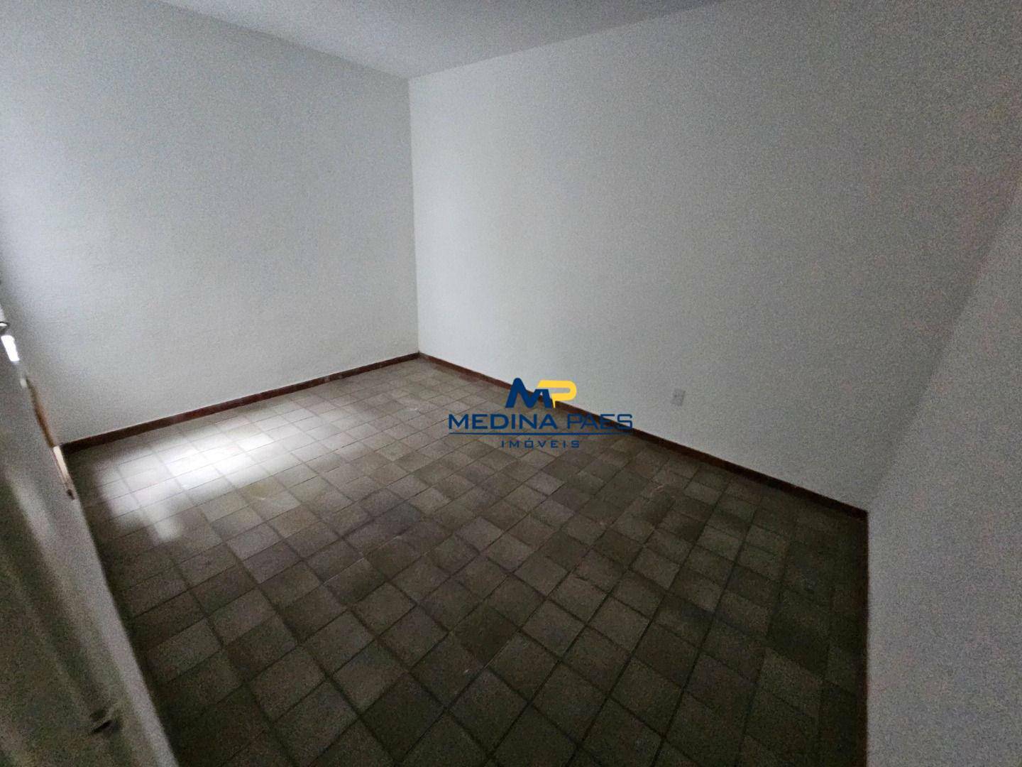 Casa à venda com 1 quarto, 45m² - Foto 6