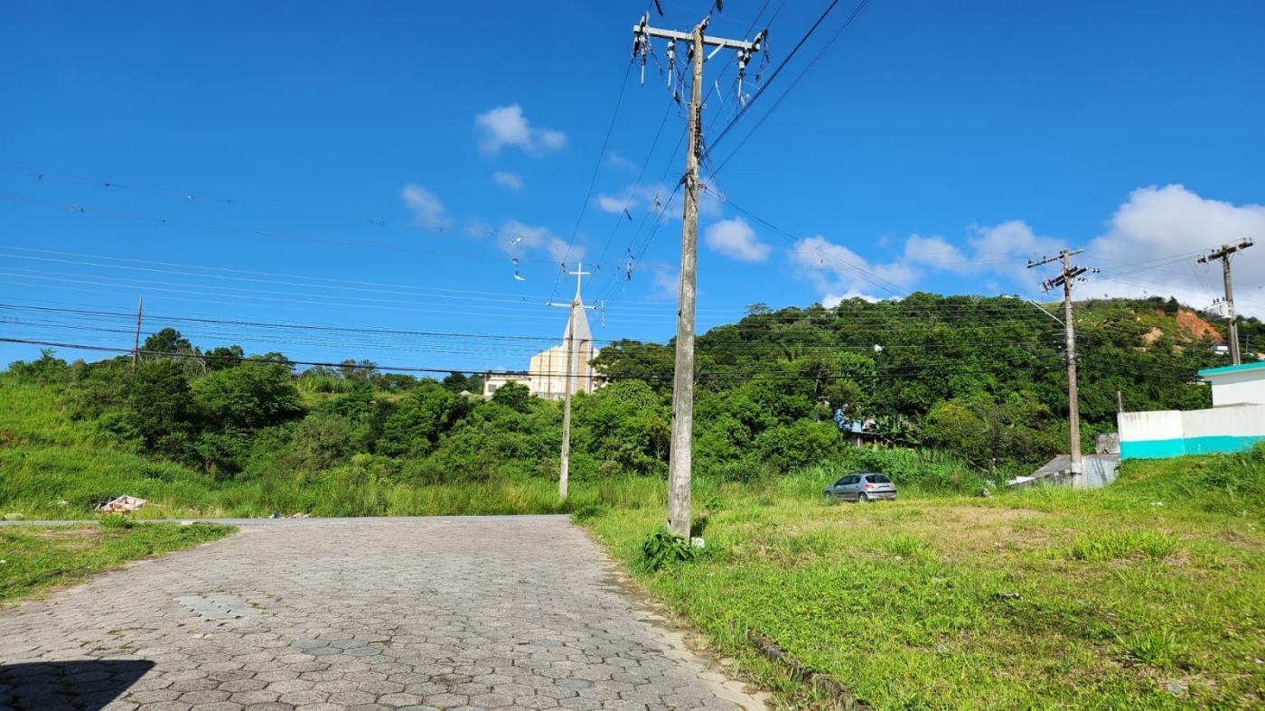 Terreno à venda, 360m² - Foto 1