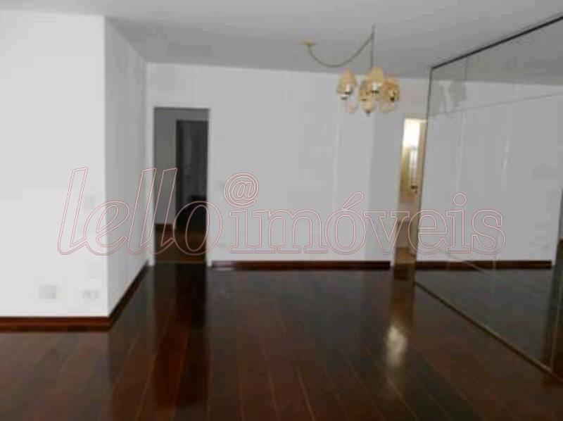 Apartamento para alugar com 3 quartos, 168m² - Foto 1