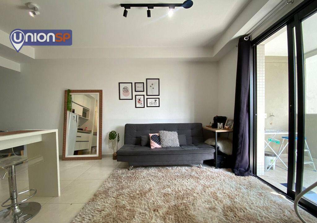 Apartamento à venda com 1 quarto, 39m² - Foto 2