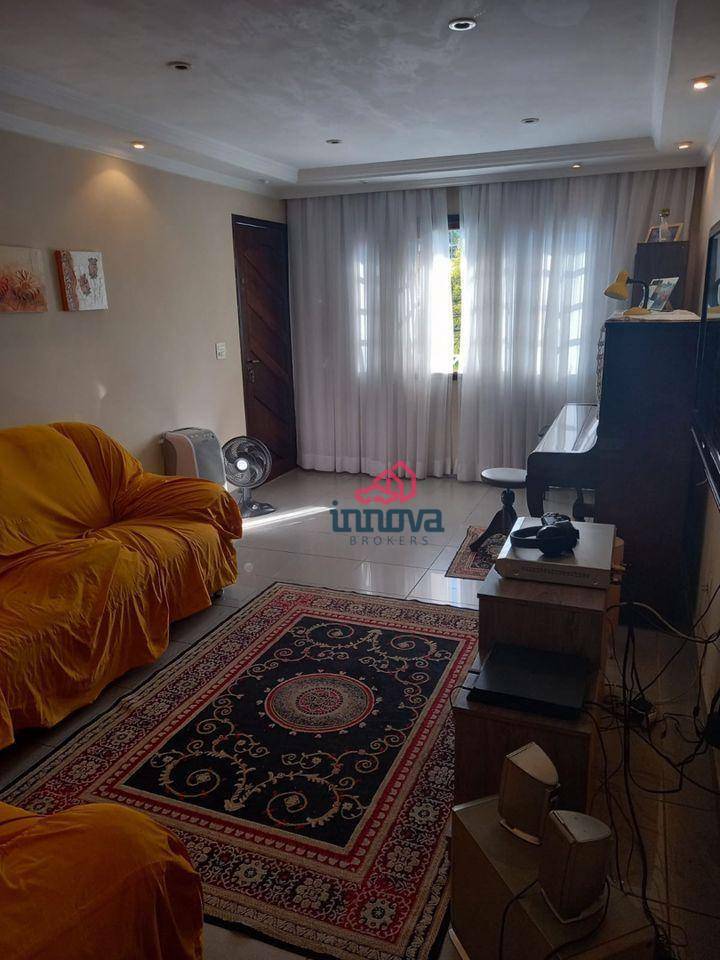 Casa à venda com 3 quartos, 191m² - Foto 2