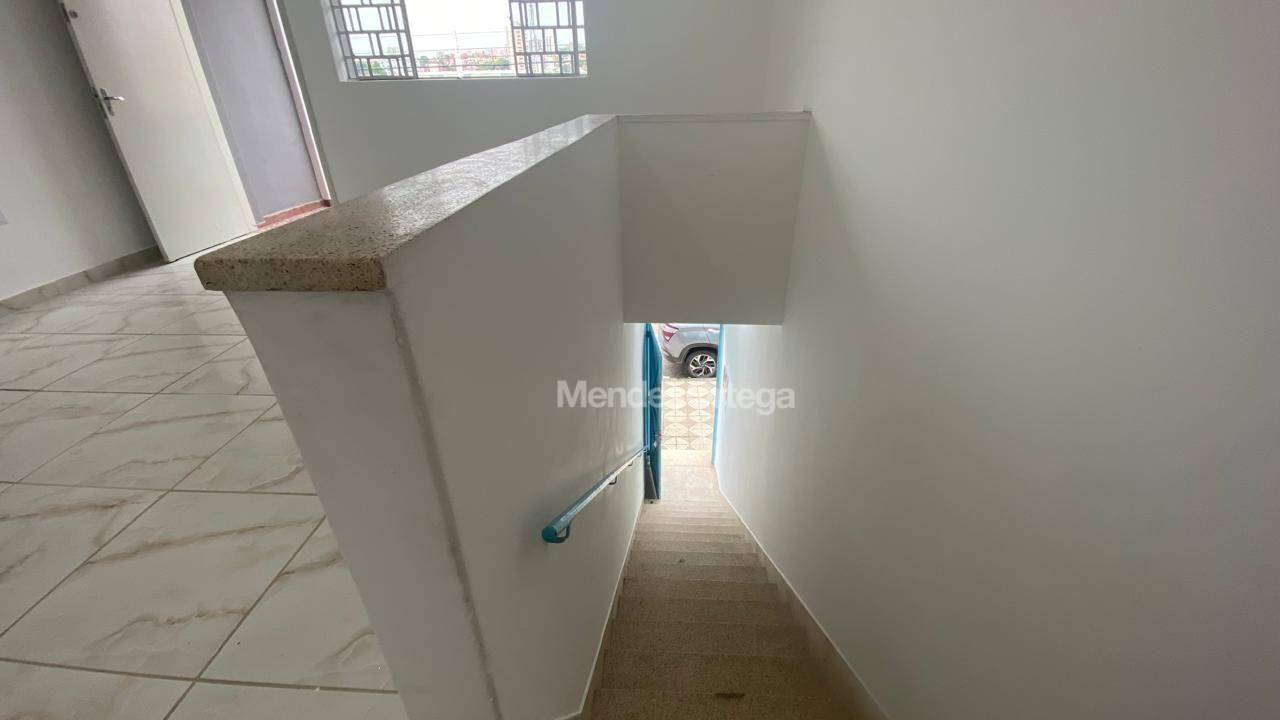 Casa para alugar com 2 quartos, 95m² - Foto 3