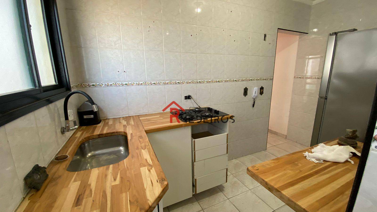 Apartamento à venda com 2 quartos, 55m² - Foto 10