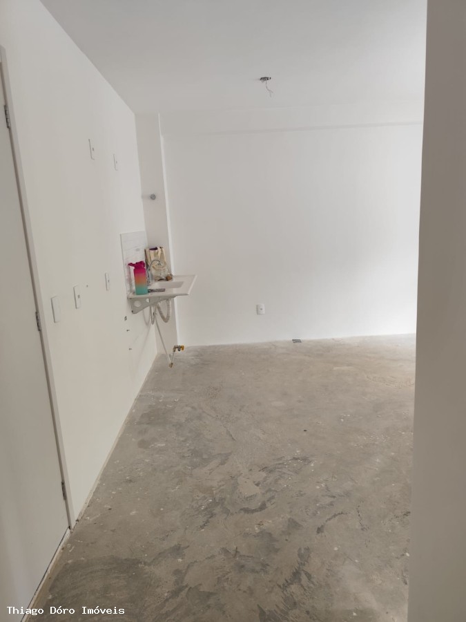Apartamento à venda com 2 quartos, 41m² - Foto 10
