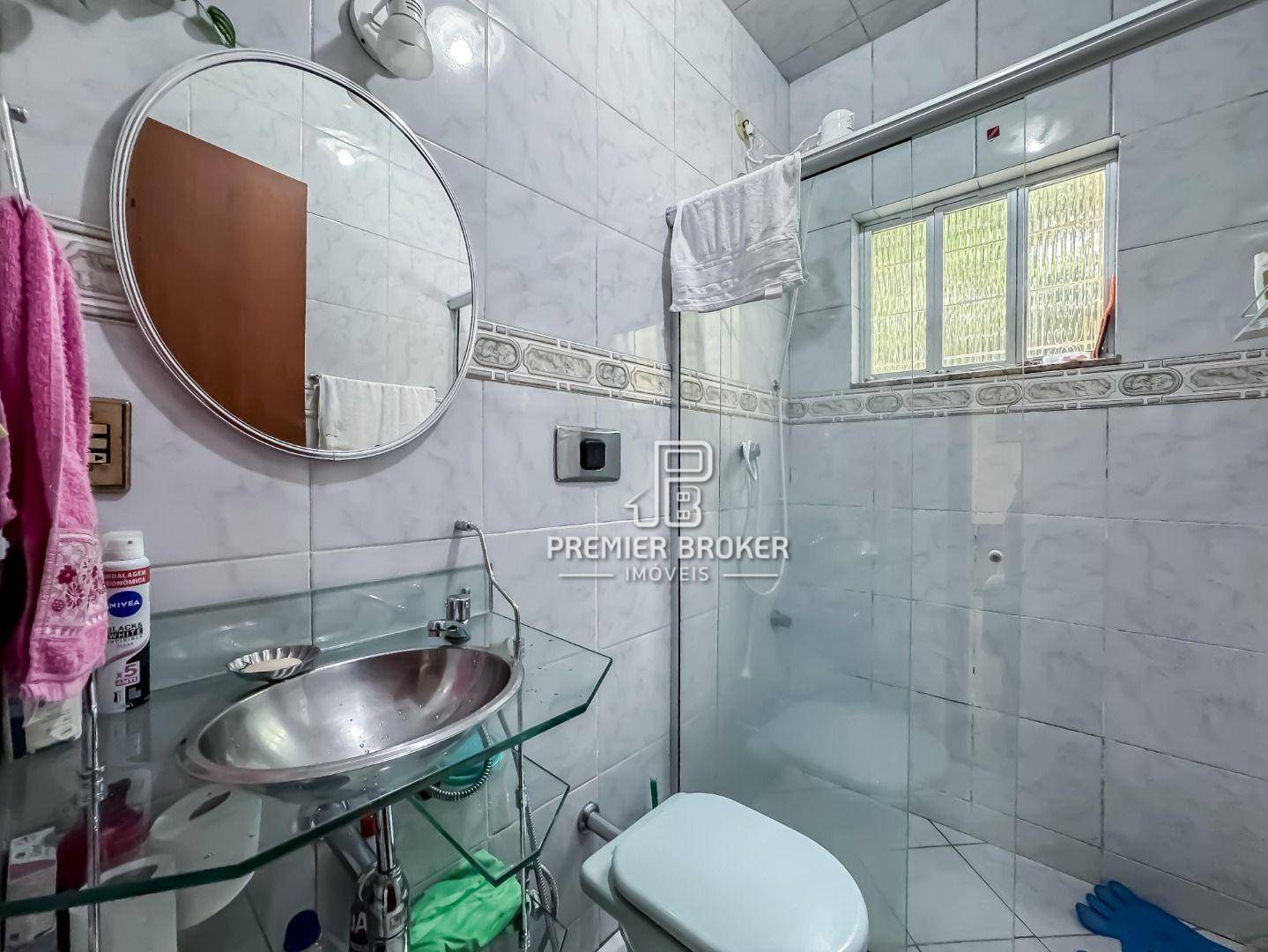 Casa à venda com 2 quartos, 70m² - Foto 17