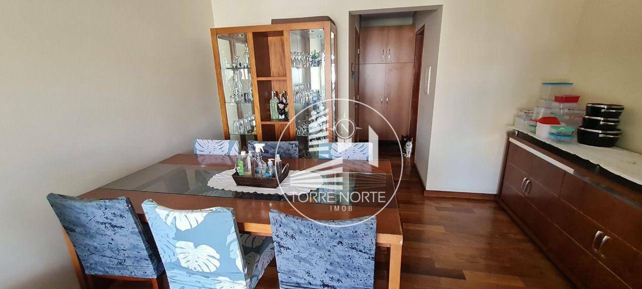 Apartamento à venda com 3 quartos, 97m² - Foto 2