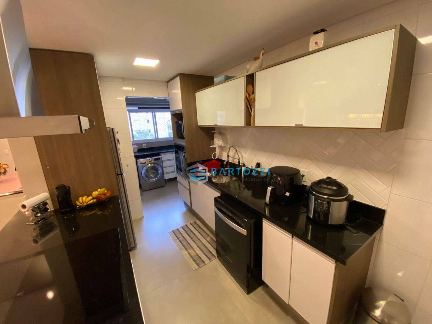 Apartamento à venda com 3 quartos, 124m² - Foto 17