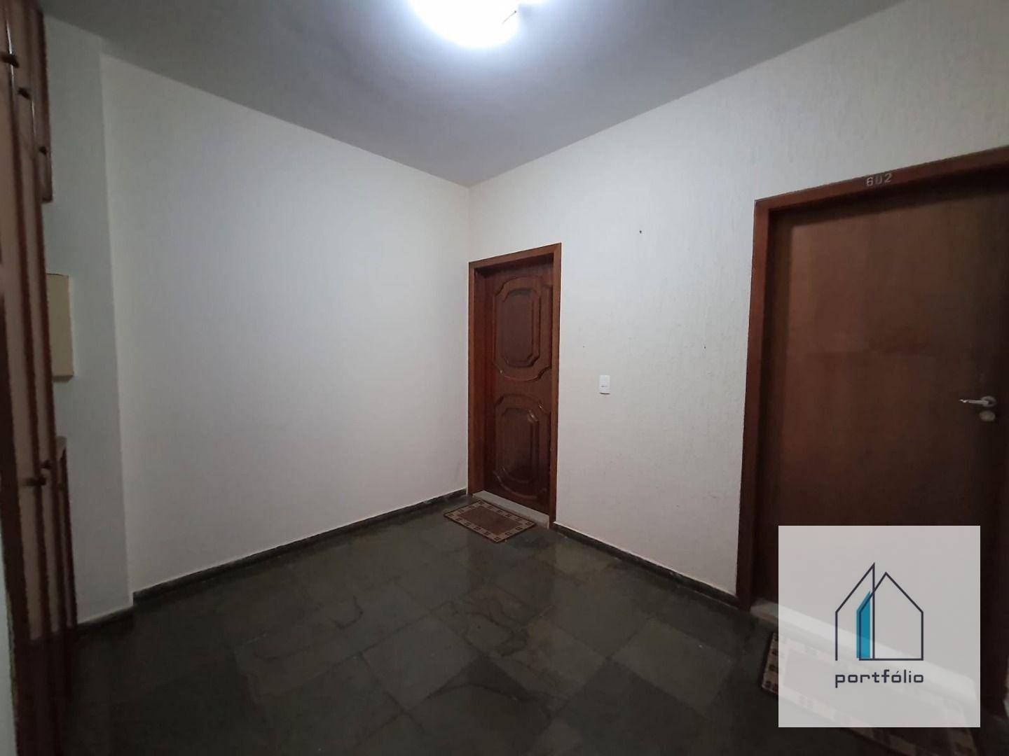 Apartamento à venda com 3 quartos, 164m² - Foto 15