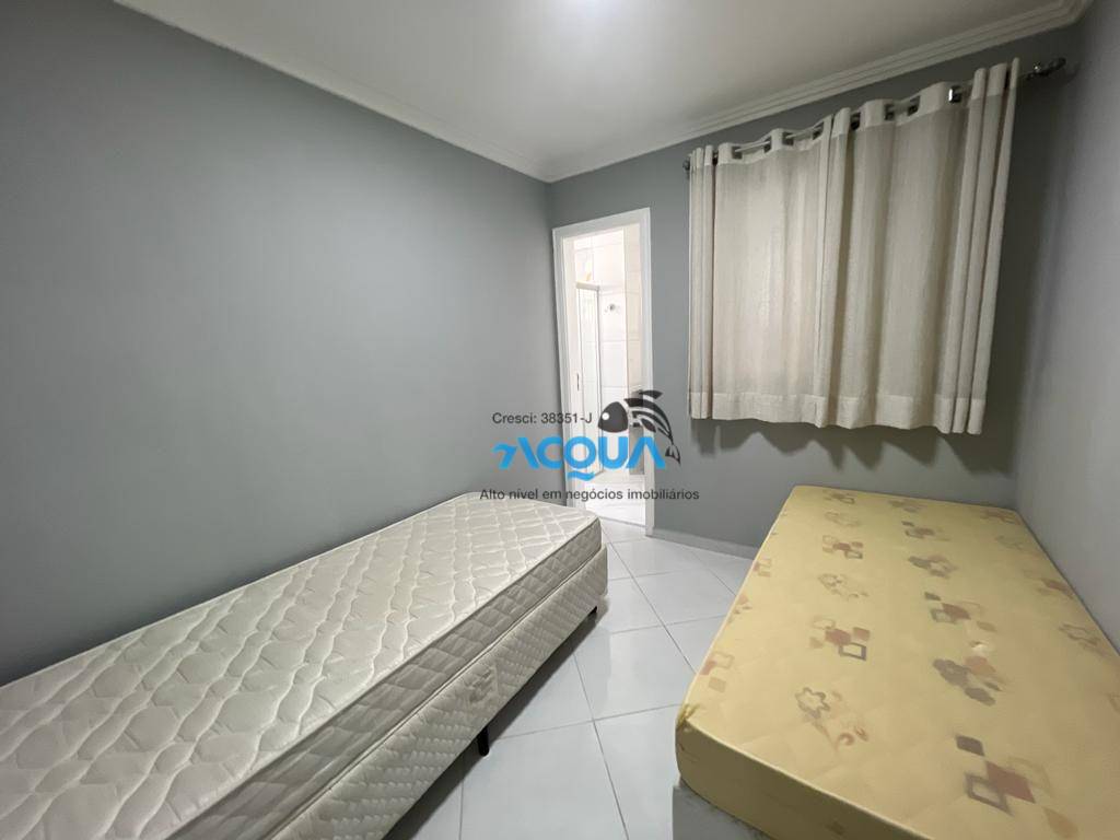 Apartamento à venda com 4 quartos, 150m² - Foto 7