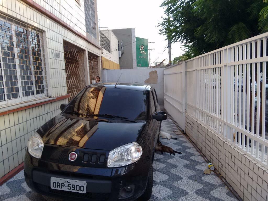 Casa à venda com 6 quartos, 290m² - Foto 20