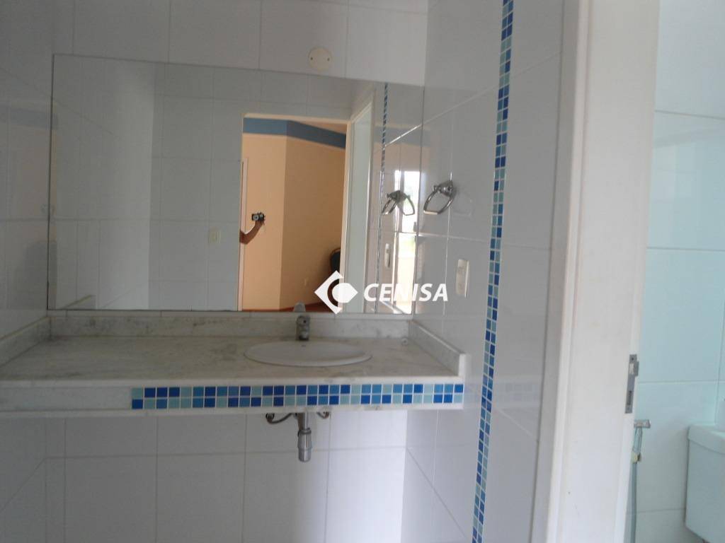 Casa de Condomínio à venda com 4 quartos, 270m² - Foto 24