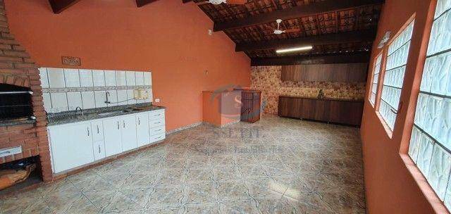 Casa à venda com 3 quartos, 200m² - Foto 15