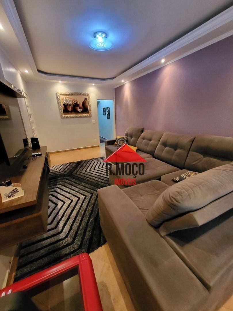 Sobrado à venda com 3 quartos, 152m² - Foto 1