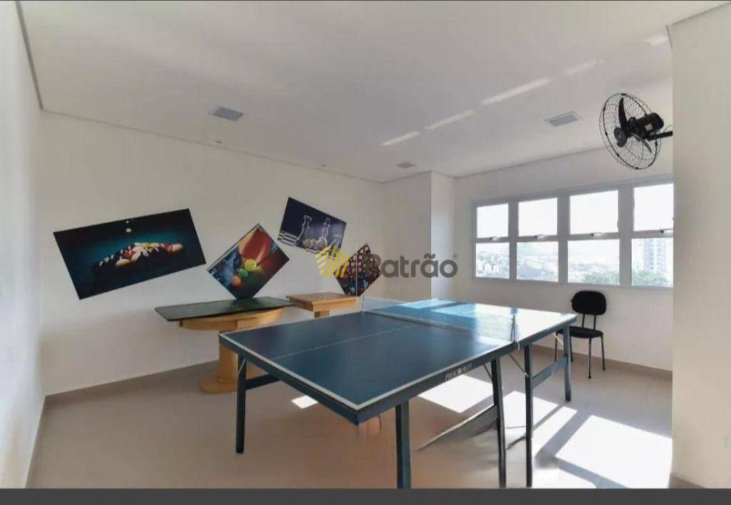 Apartamento à venda com 2 quartos, 59m² - Foto 4