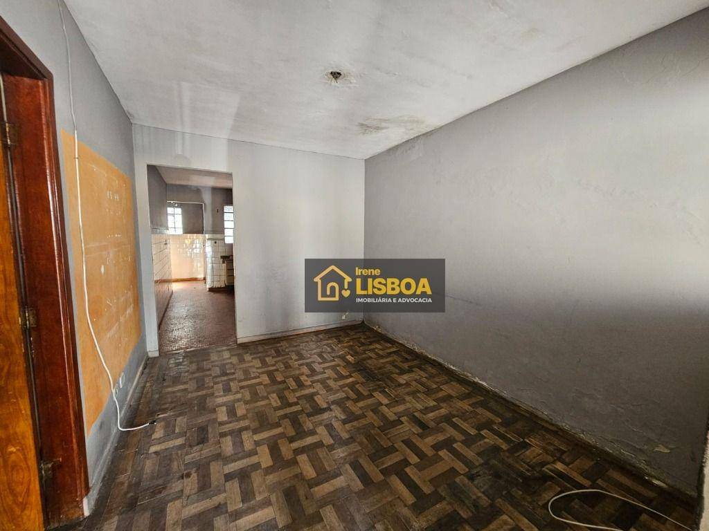 Casa para alugar com 1 quarto, 55m² - Foto 4