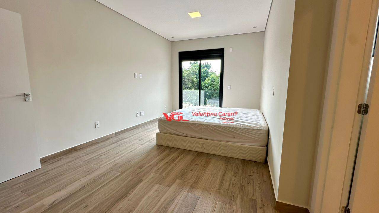 Sobrado à venda com 4 quartos, 273m² - Foto 13