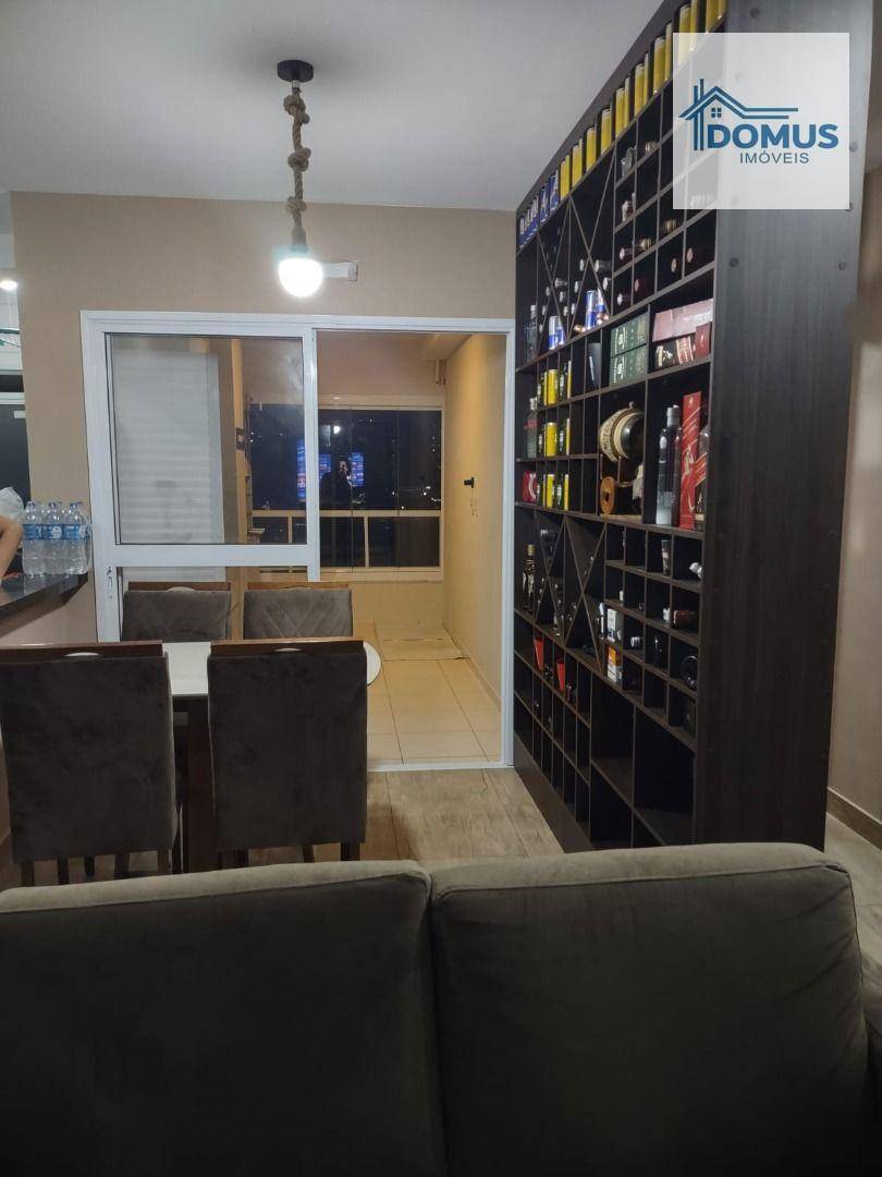 Apartamento à venda com 3 quartos, 81m² - Foto 6