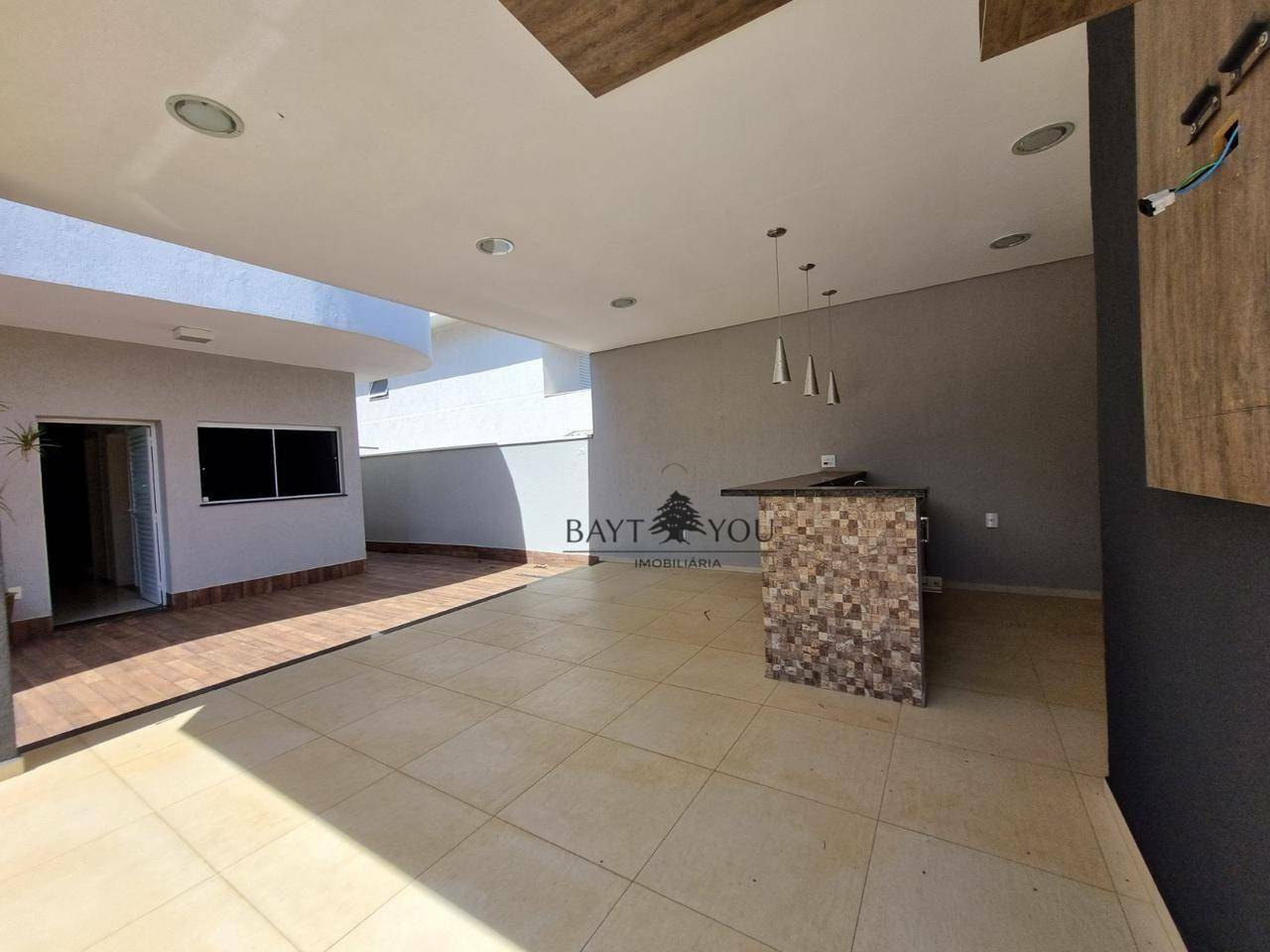 Casa para alugar com 3 quartos, 253m² - Foto 23