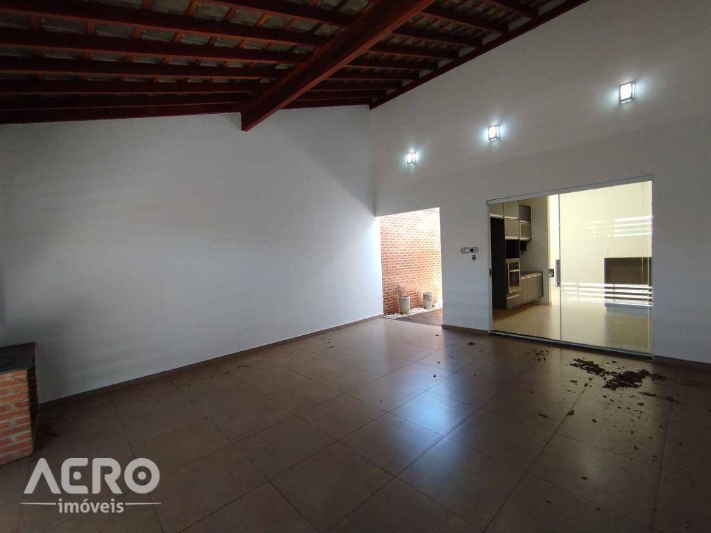 Casa, 3 quartos, 155 m² - Foto 2