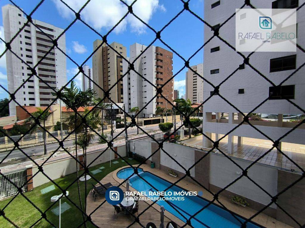 Apartamento à venda com 3 quartos, 111m² - Foto 3