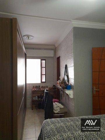 Casa à venda com 2 quartos, 340m² - Foto 4