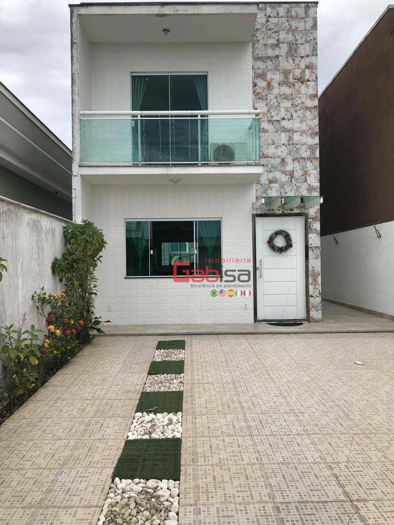 Casa à venda com 4 quartos, 300m² - Foto 1