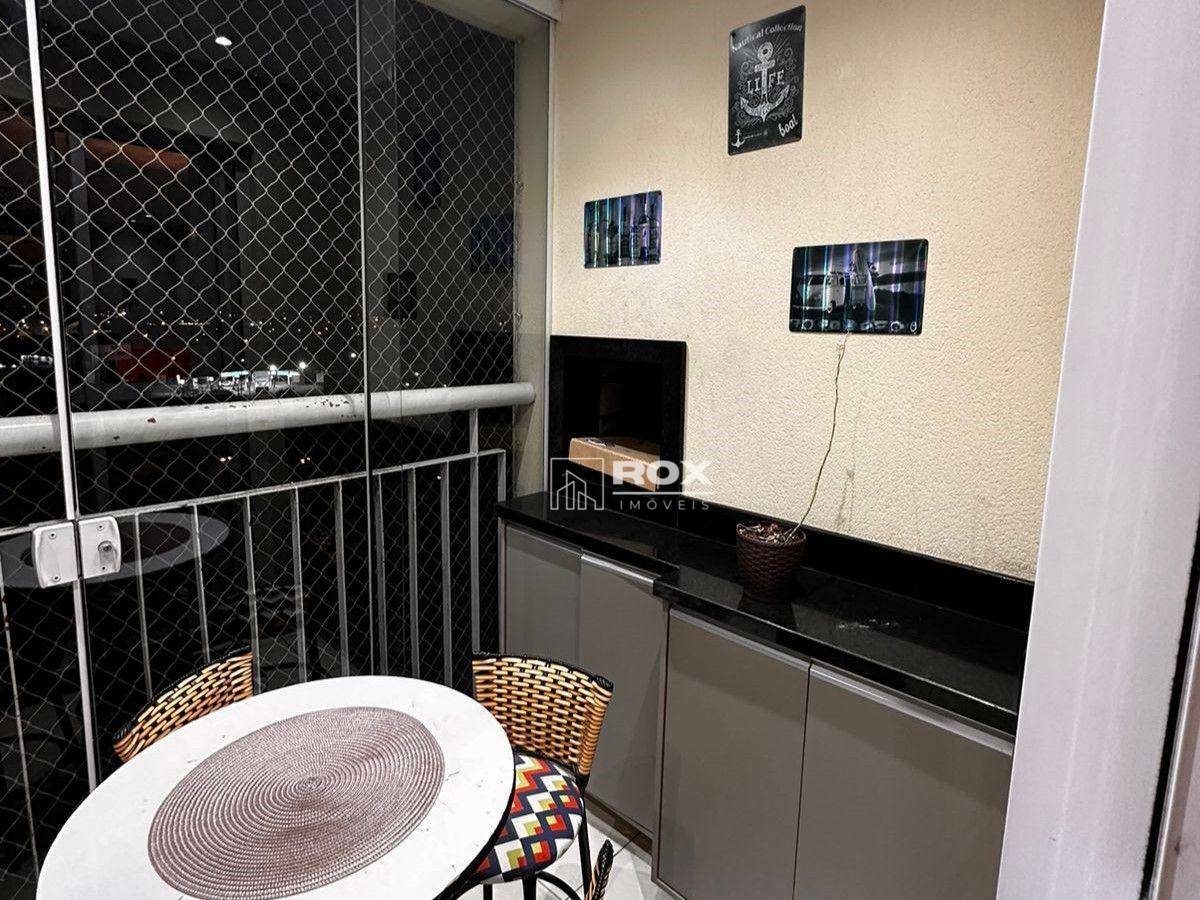 Apartamento à venda com 2 quartos, 67m² - Foto 17