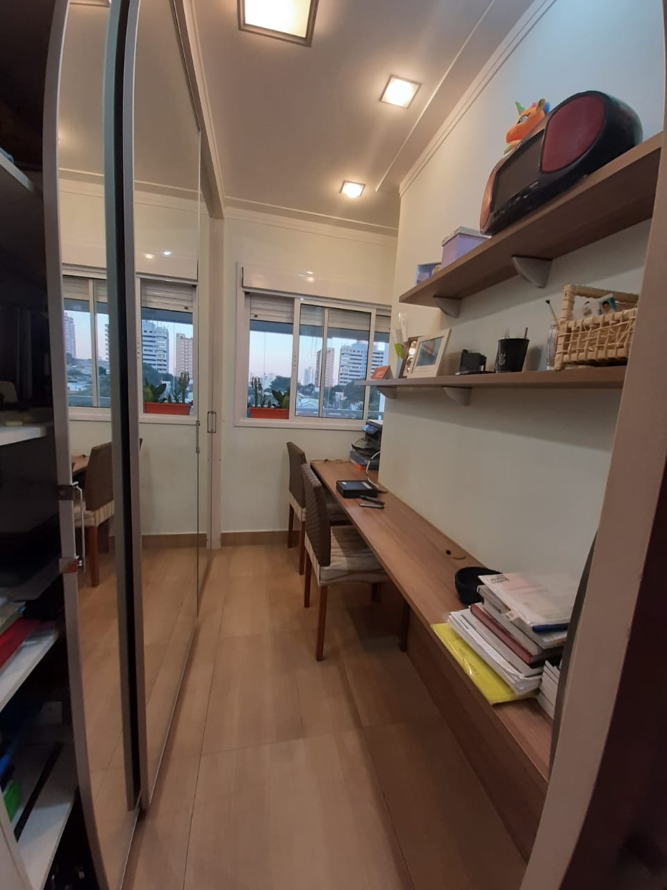 Apartamento à venda com 3 quartos, 127m² - Foto 13