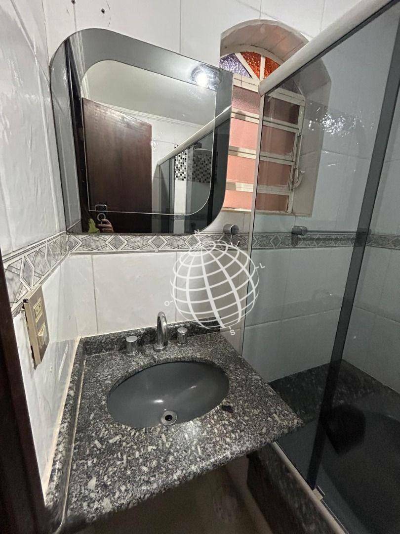 Casa à venda com 2 quartos, 169m² - Foto 12