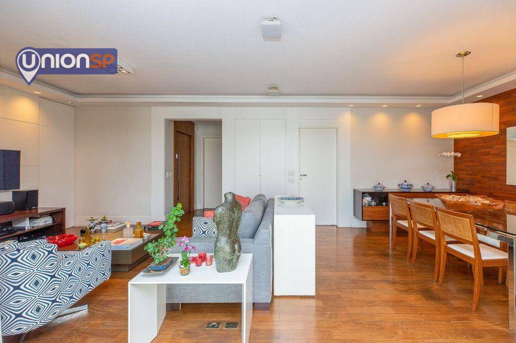 Apartamento à venda com 4 quartos, 223m² - Foto 6