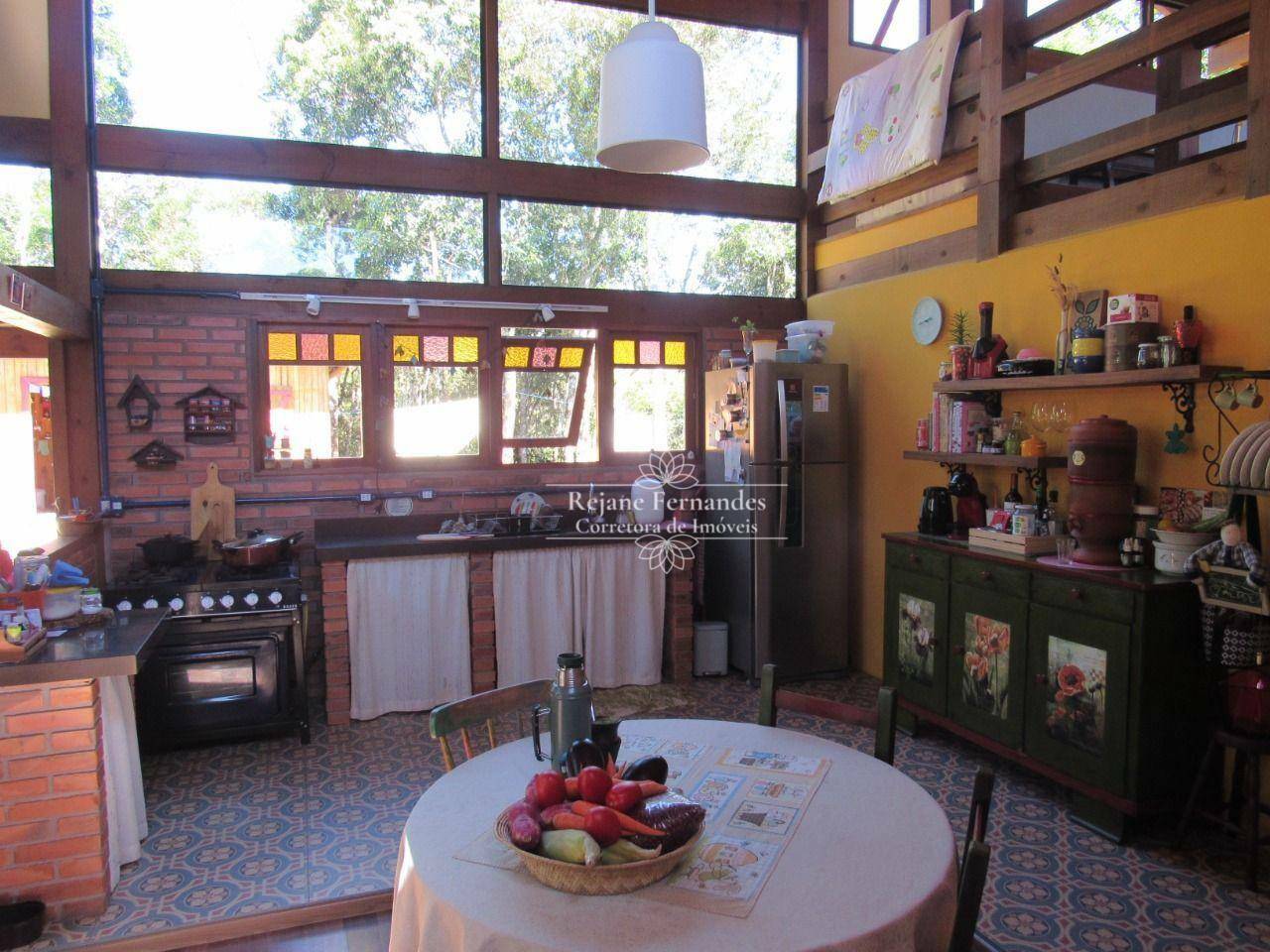 Casa de Condomínio à venda com 3 quartos, 200m² - Foto 3