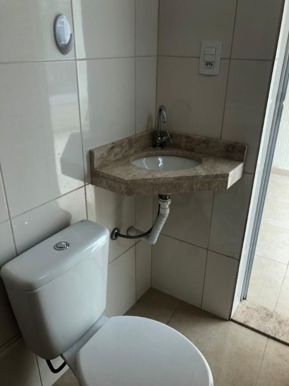 Sobrado à venda com 2 quartos, 75m² - Foto 22