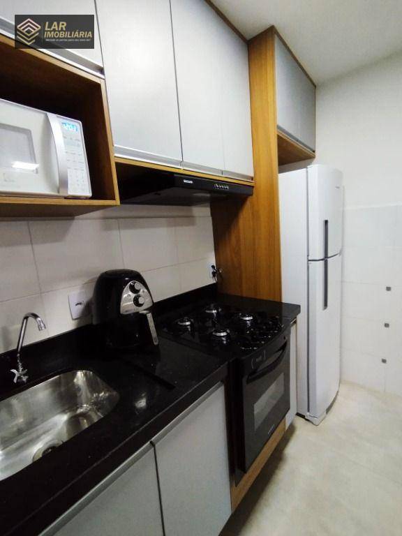 Apartamento à venda com 2 quartos, 44m² - Foto 18