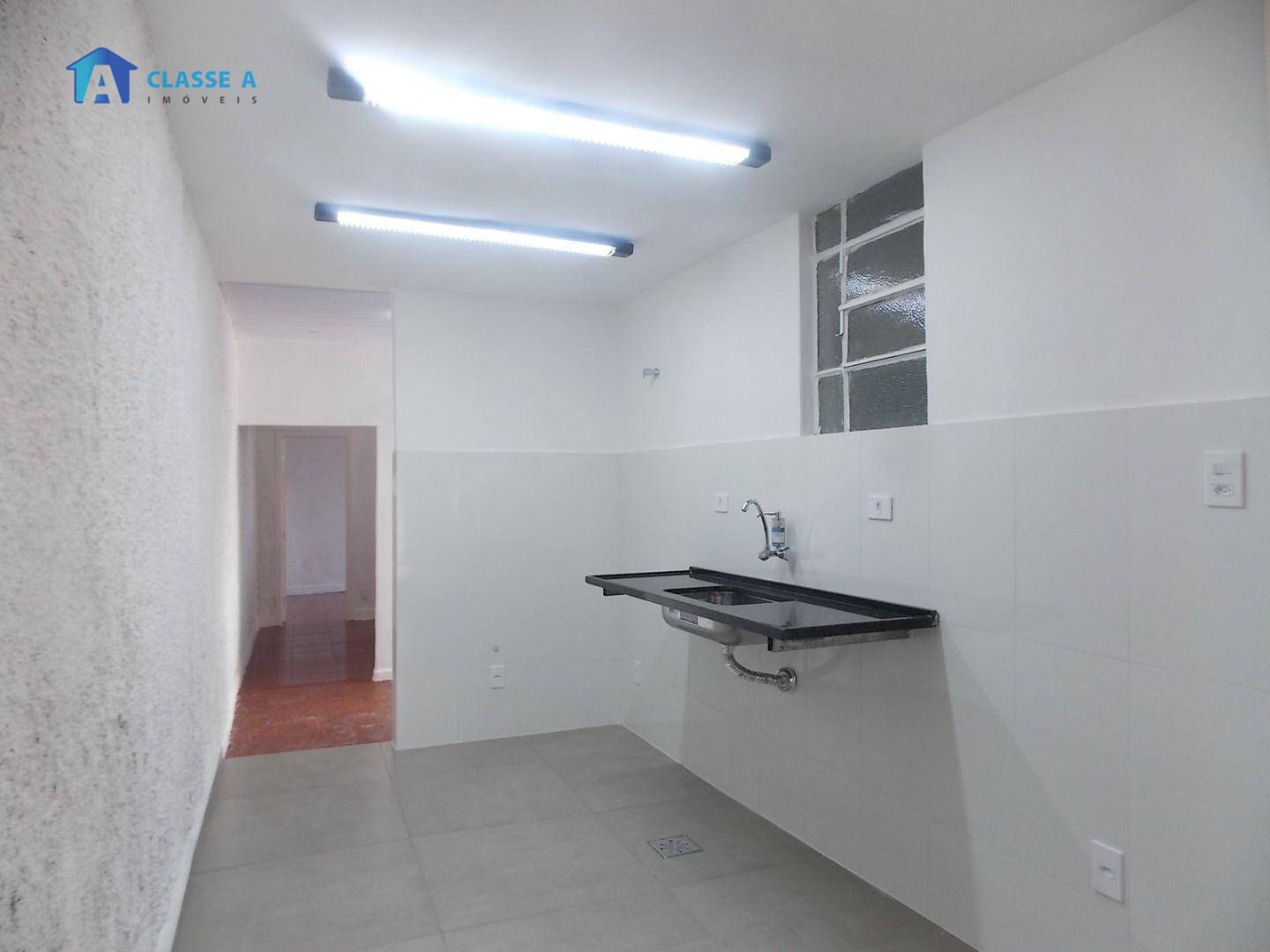 Casa à venda com 4 quartos, 160m² - Foto 21